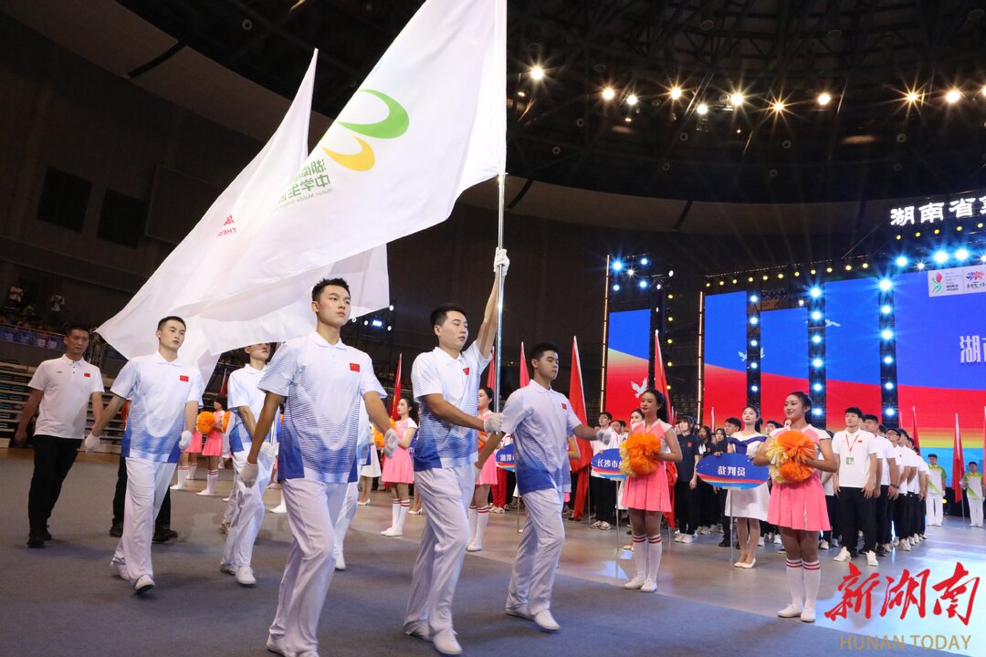 九游官网入口：培养“詹天佑式”高铁时代新人——湖南高速铁路职业技术学院高质量跨越式发展纪实丨湖南日报(图11)