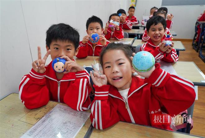 AI风扇解放双手盆栽有了“私人保姆”小学科技节趣味满满！(图9)