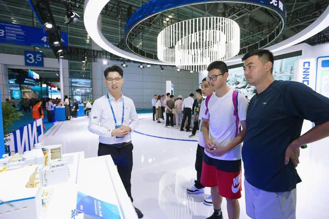 海上浮式发电平台！光伏电池！中核集团惊艳亮相2024中国海洋装备博览会(图3)