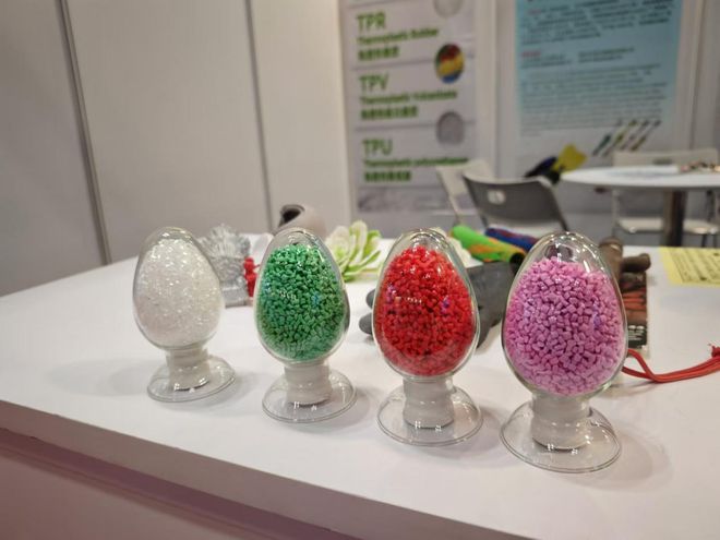 第22届越南国际塑料橡胶工业展盛况空前中塑企业成焦点(图3)