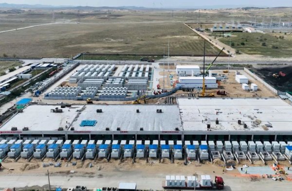 全球单机规模最大光热发电项目开工建设 提升中国能源含“绿”量 title=