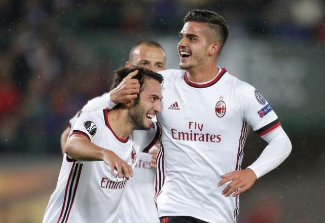 九游app：【文体艺苑】中国新能源车闪亮法兰克福车展(图5)