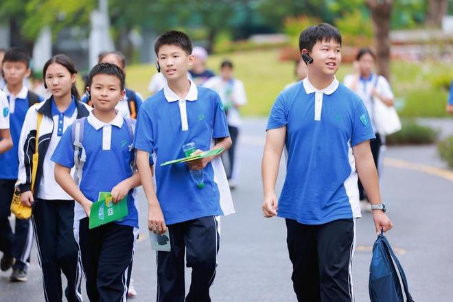 坪仔C游记研学新程启程 解锁“低碳+航天”双维探索(图2)