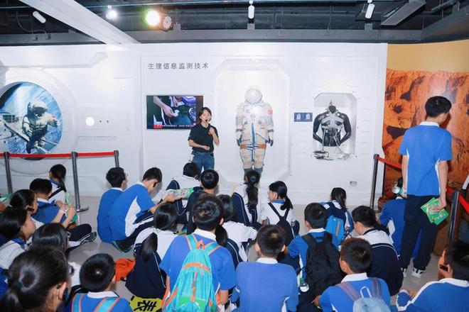 坪仔C游记研学新程启程 解锁“低碳+航天”双维探索(图11)