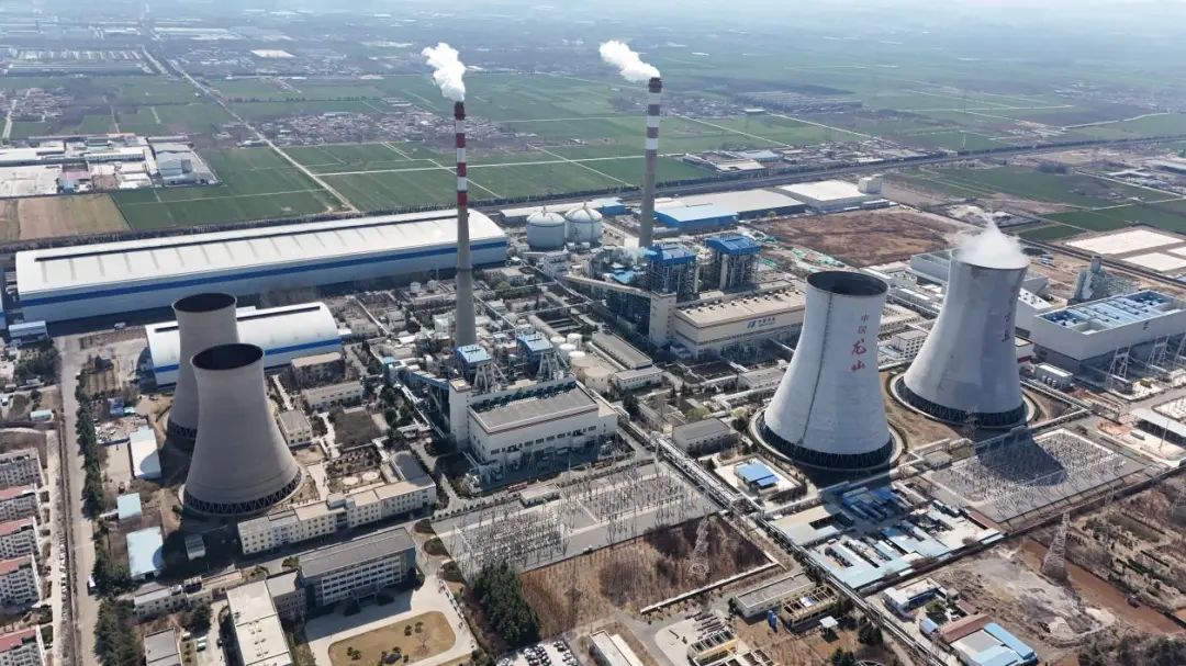 产业观察：中国新能源汽车发展为世界注入绿色动力 title=