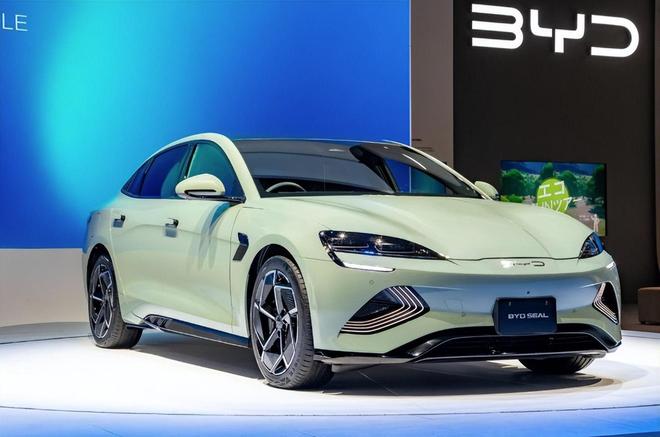 九游官网入口：玩不起？全球巨头撤退新能源中国踩死电门这一次究竟谁走错了(图9)