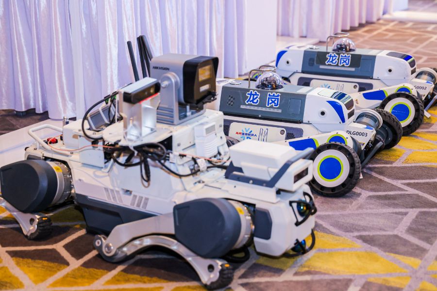 龙岗“场景营城”成果：从单点突破到探索集群共进(图2)