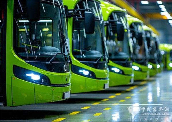 北汽新能源与小马智行开启合作20阶段 深耕Robotaxi赛道 title=