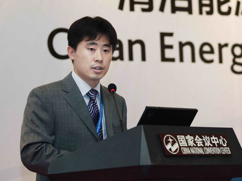 “价格承诺”方案落地！中欧电动汽车反补贴案达成积极成果 专家：能极大提升进口商积极性把利润留给中国车企 title=