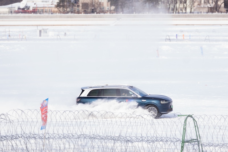 冰雪生“金”丨“冷资源”启动寒区试车“热引擎”(图2)