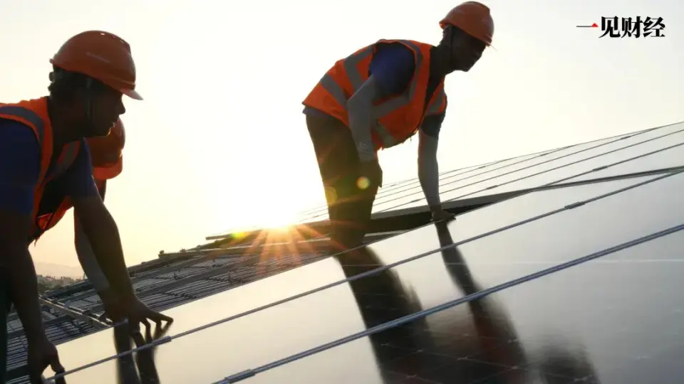 中国光伏行业“穿越周期”启示录 title=