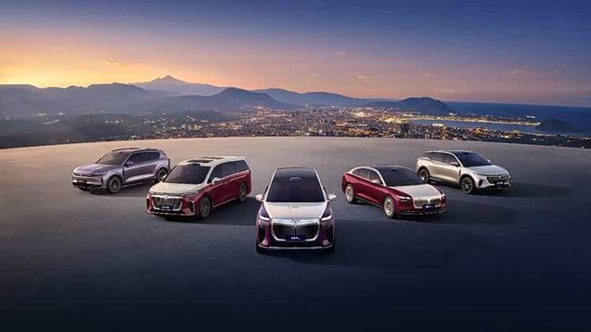 岚图汽车2026年产品战略 重塑高端新能源市场格局 title=