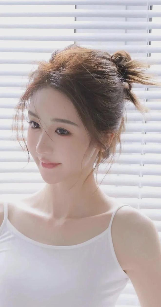 六年级脱身全去掉免费女生 - 六年级脱身全去掉免费女生下载安装版V(图1)