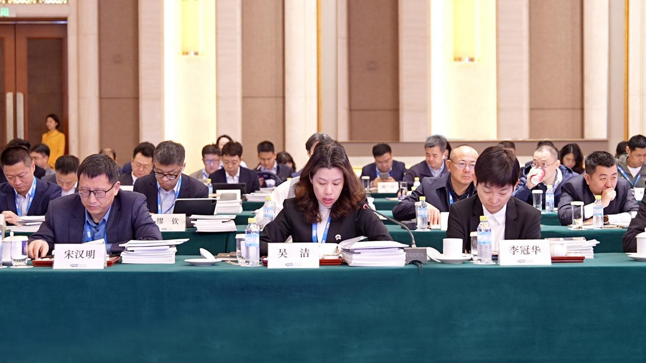 锚定“十五五”与产业变局中国汽车产业发展形势与政策高层研讨会在京召开(图6)