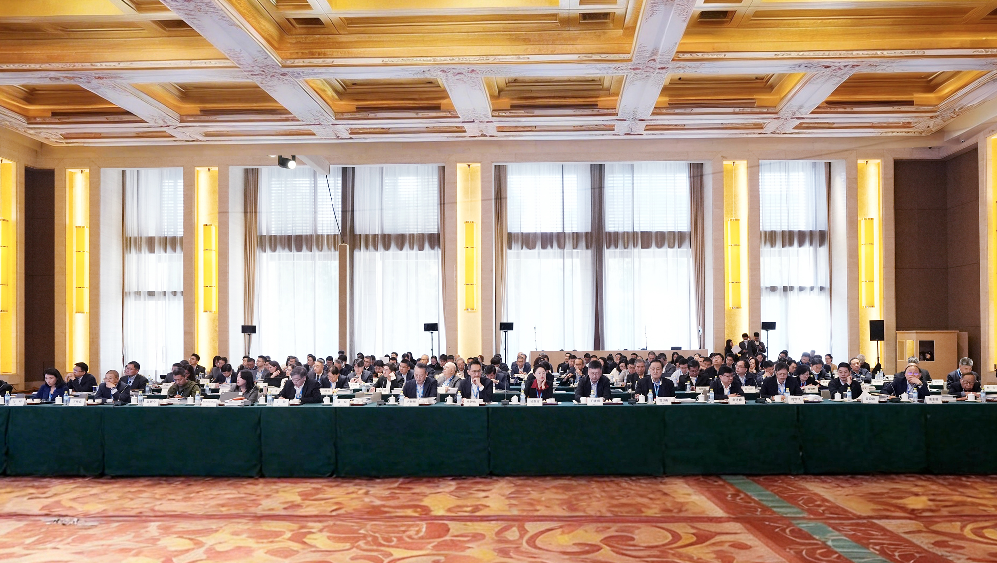 锚定“十五五”与产业变局中国汽车产业发展形势与政策高层研讨会在京召开(图8)