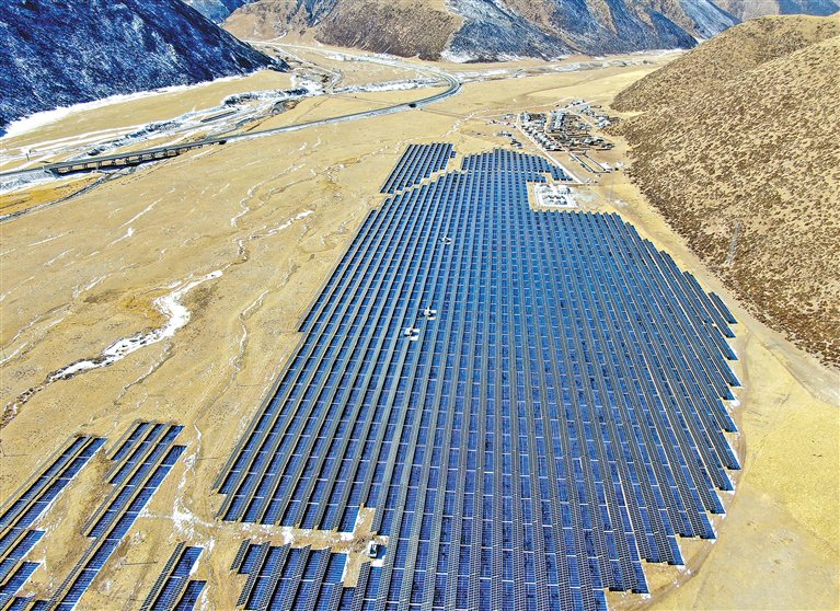 2024-2029年全球光伏產業發展戰略分析及供需格局研究預測報告