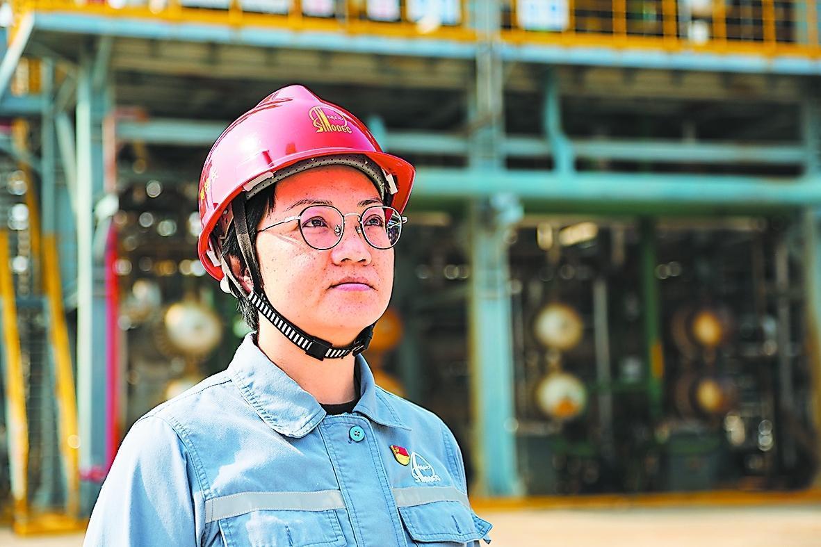 礼赞劳动创造 奋进二次创业(图6)