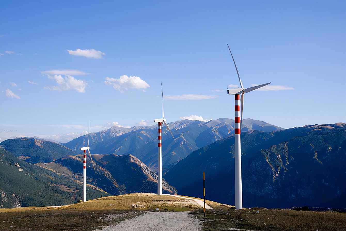 智能网联新能源汽车全季冰雪试验基地在内蒙古牙克石开工建设